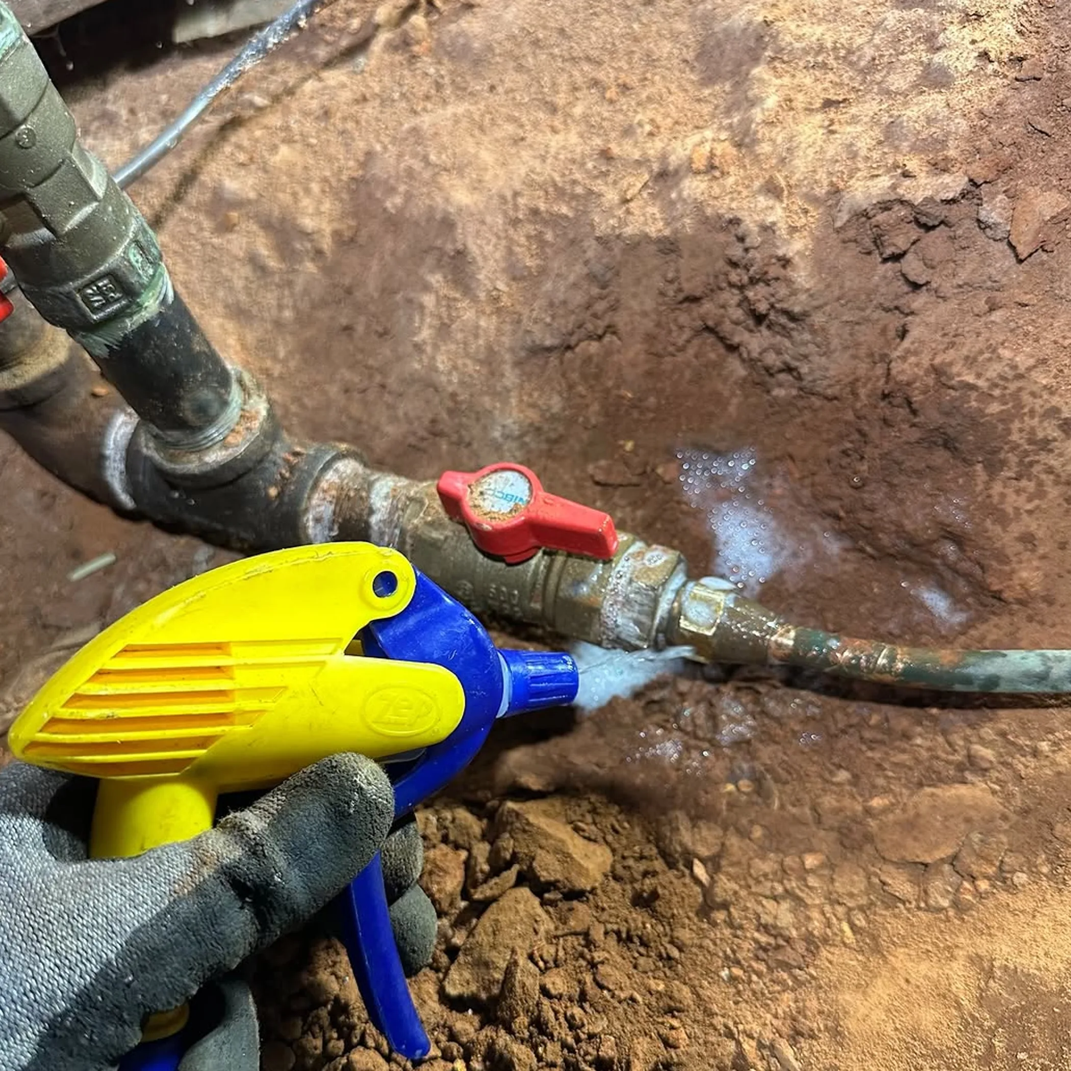 gas leak detection on pipe